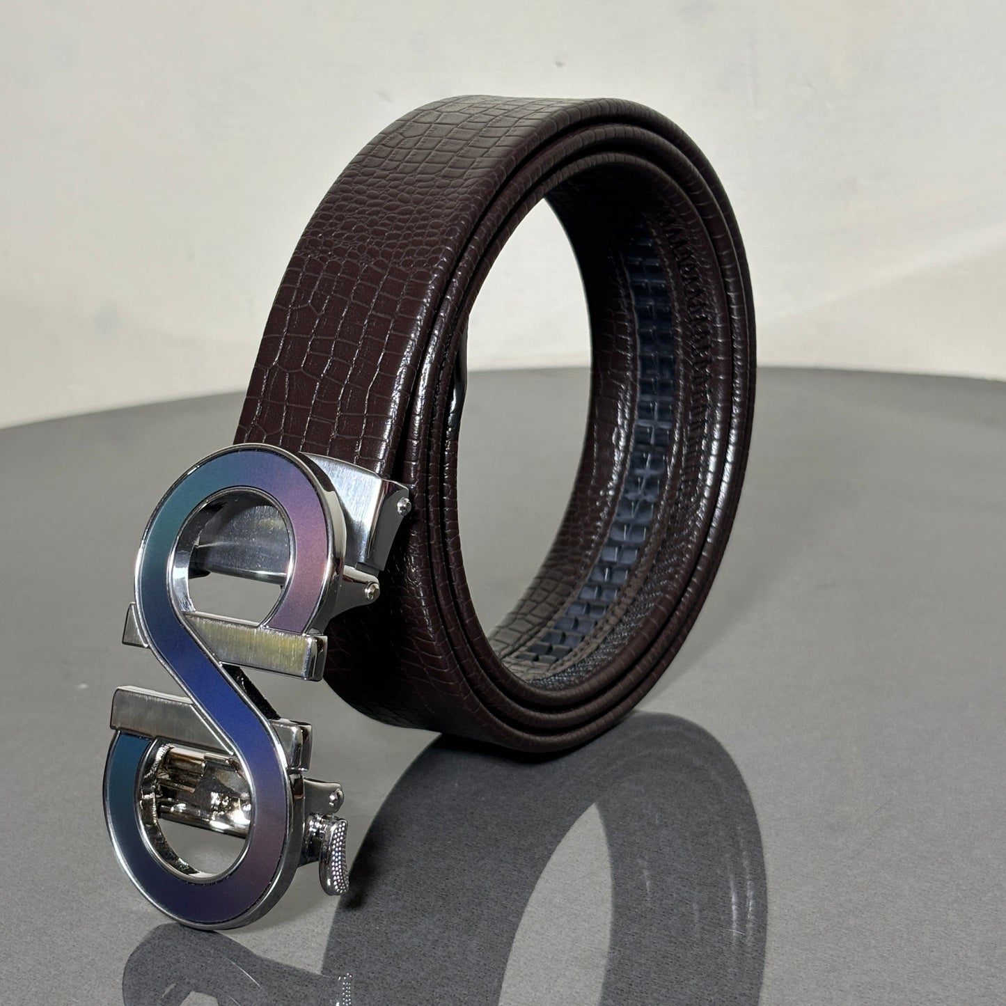 Imported Luxe Auto Lock Belt – Parttern Choclate Brown - Versatile Buckle Collection