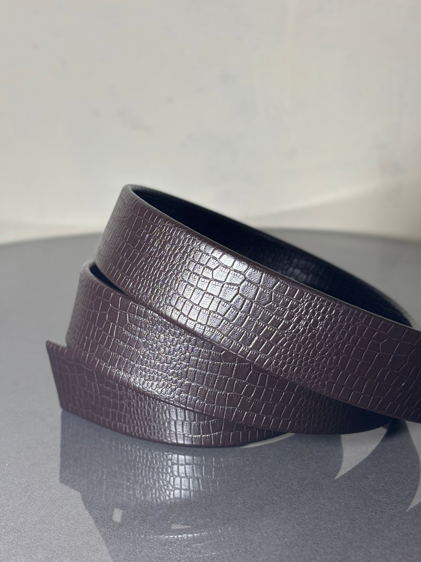 Imported Luxe Auto Lock Belt – Parttern Choclate Brown - Versatile Buckle Collection