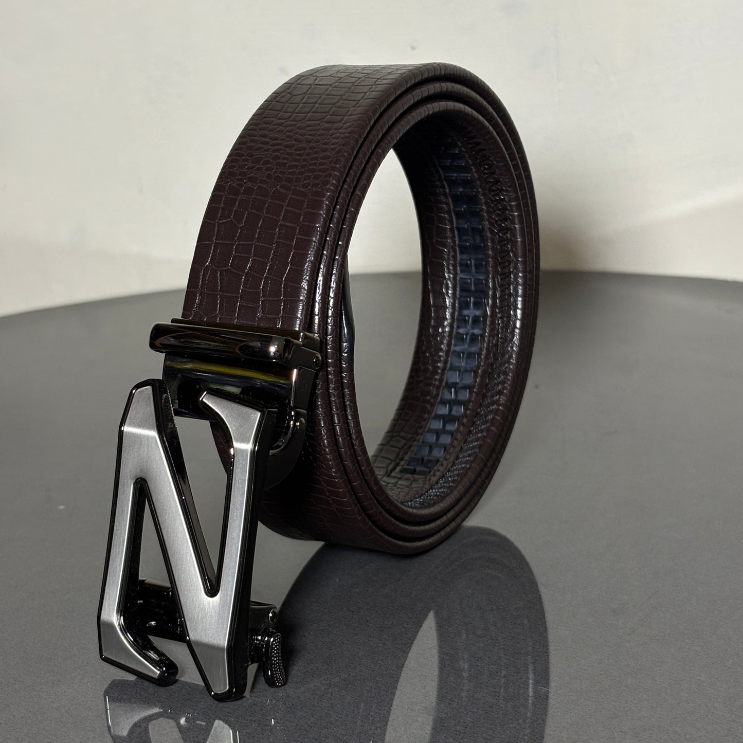 Imported Luxe Auto Lock Belt – Parttern Choclate Brown - Versatile Buckle Collection
