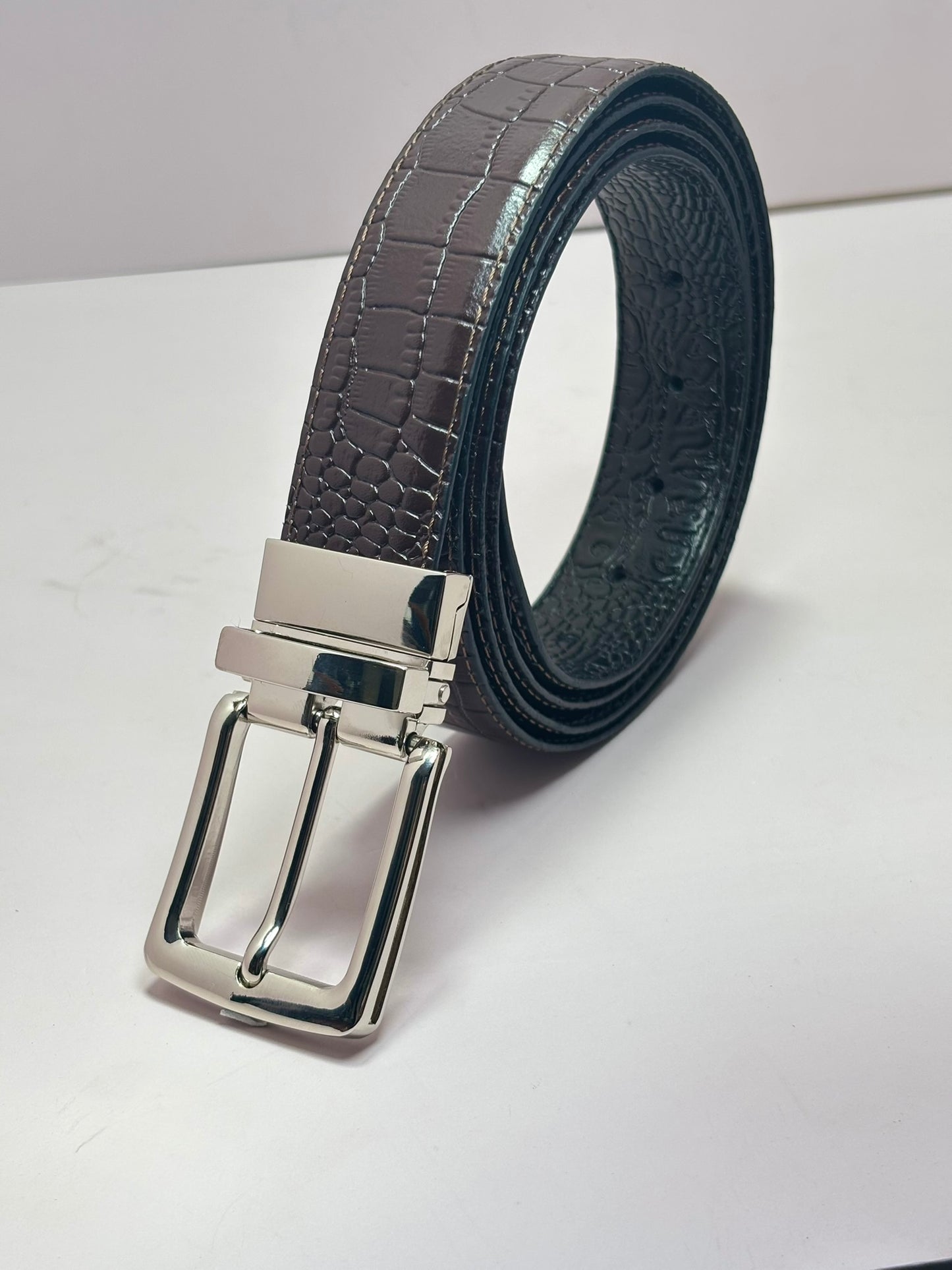 2-in-1 Double-Sided Cow Leather High Chrome Finish Belt - Crocodile Black & Brown
