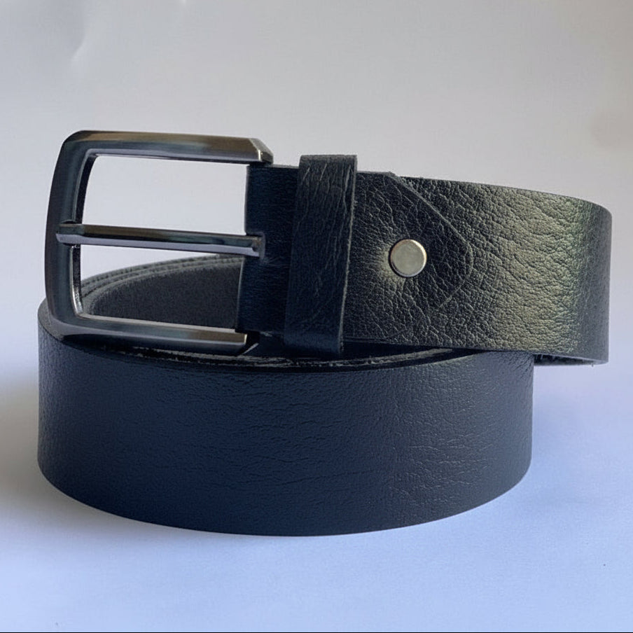 Full Grain 100% Pure Leather Belt - No Peeling or Cracking - Best For Jeans - Black