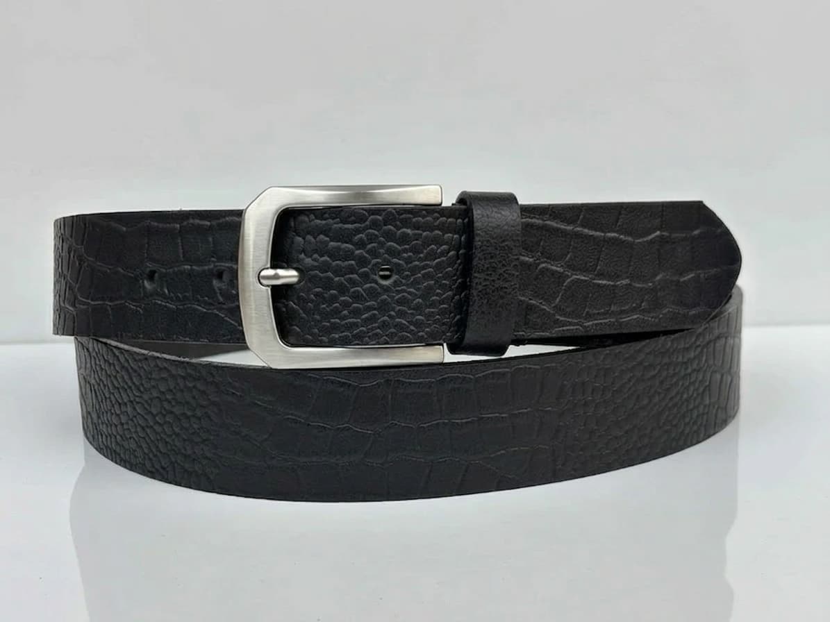 Full Grain 100%  Pure Leather Belt - - No Peeling or Cracking - Best For Jeans - Crocodile Black