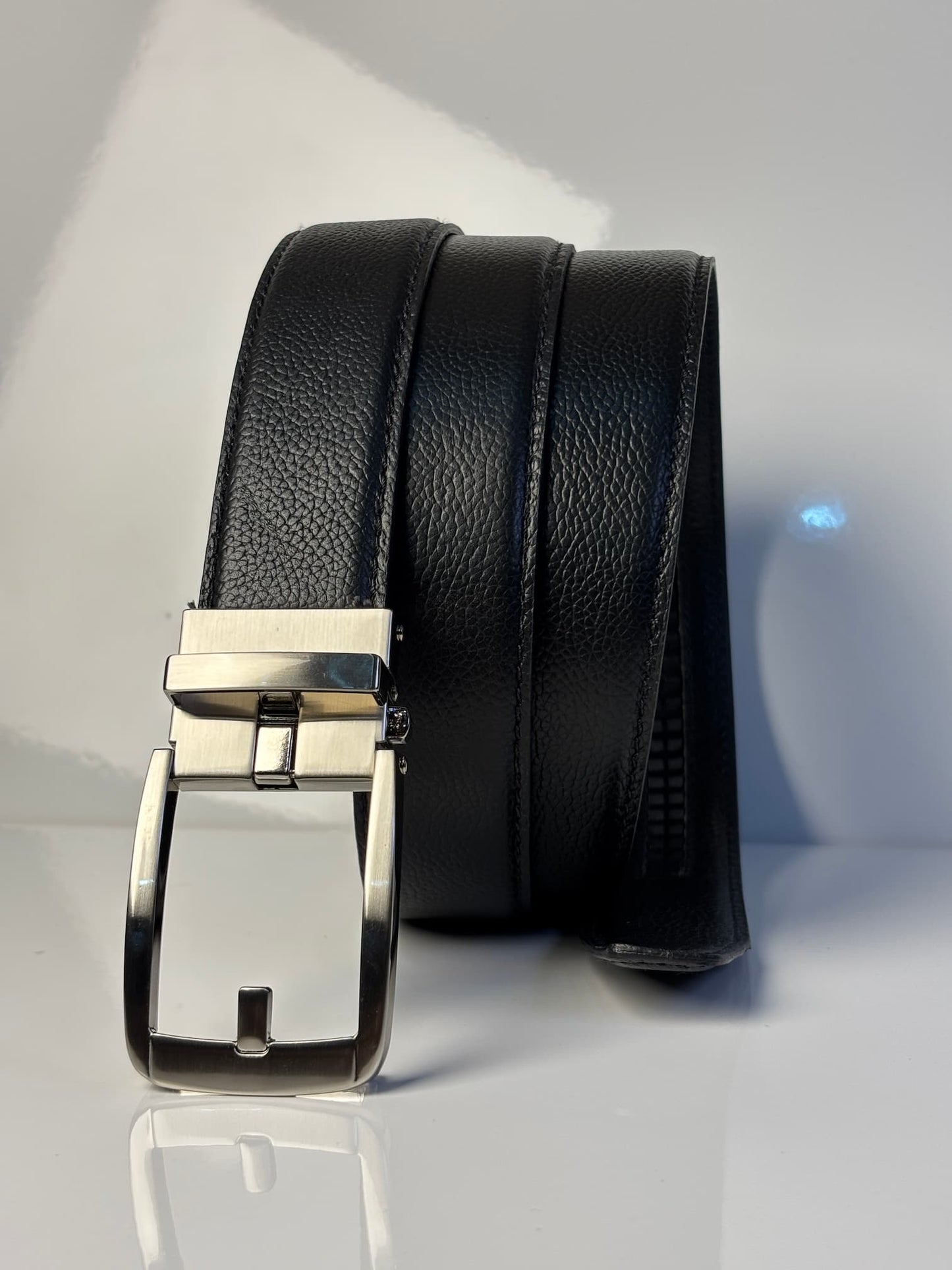 Auto Lock Full Grain Leather Belt -Black