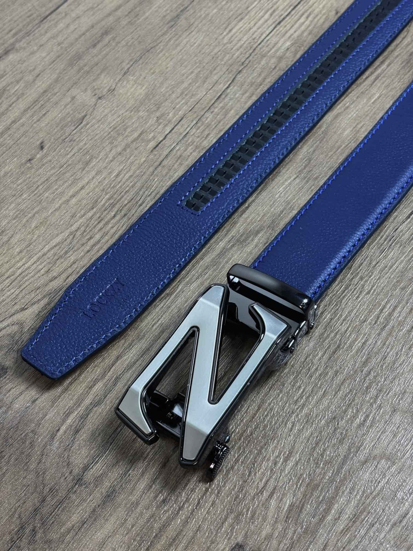 Auto Lock Full Grain Natural Leather Belt - Blue