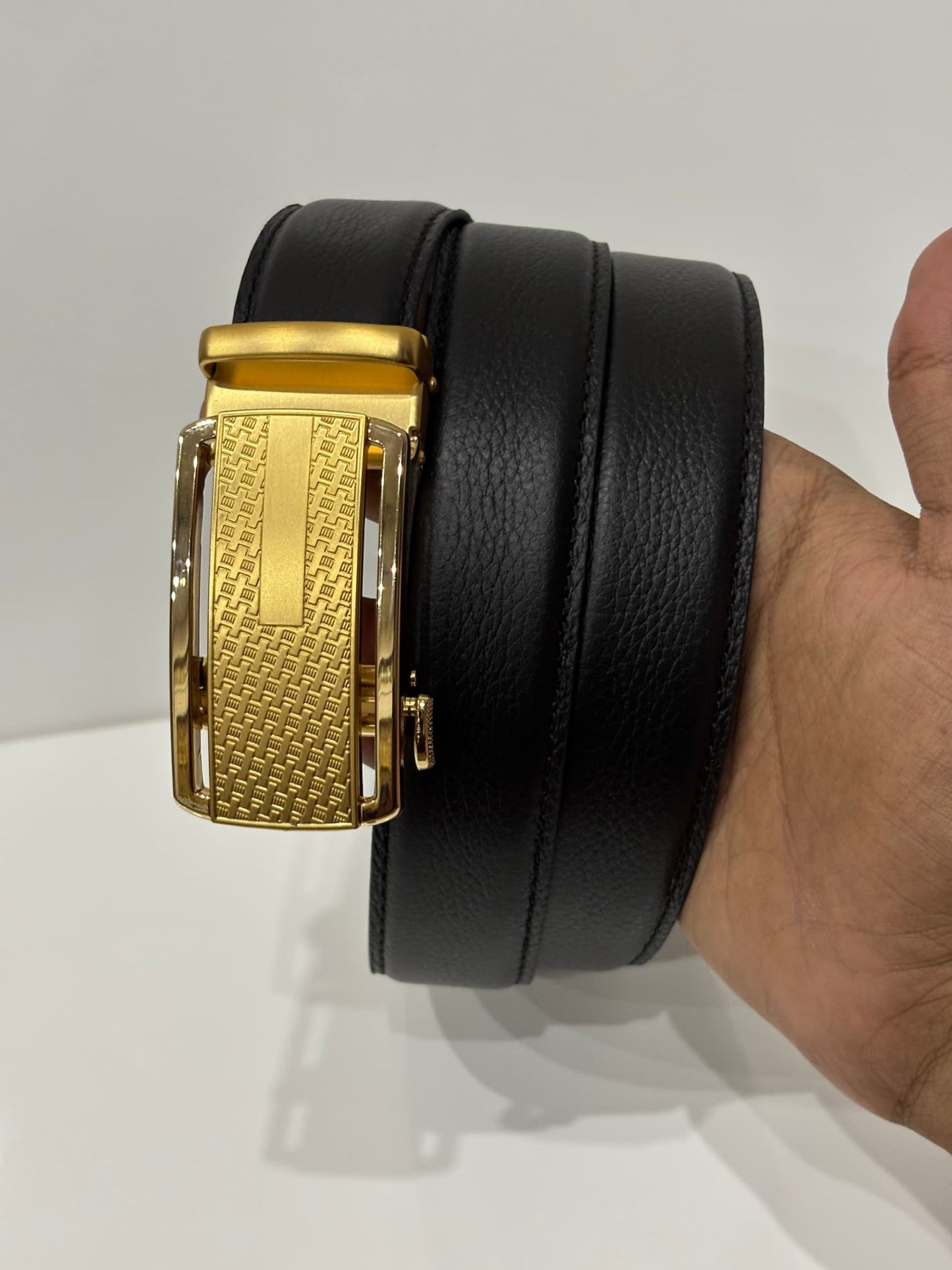 Auto Lock Full Grain Leather Belt -Golden Buckle Black Strap